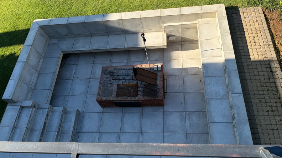 4 Bedroom Property for Sale in Grimbeeck Park North West